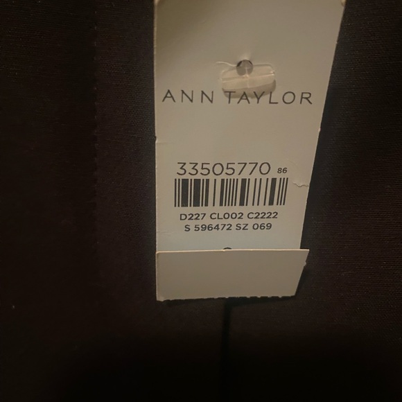 Ann Taylor Black Women's Pants-Size 6P-NWT - Picture 5 of 5